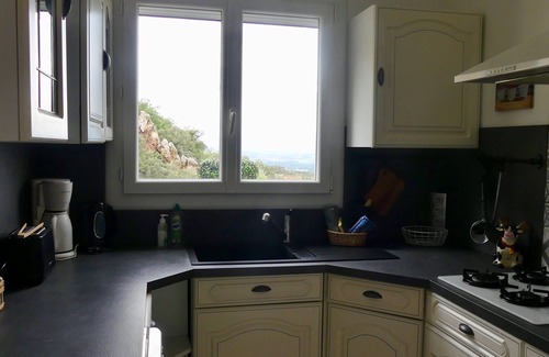 Laroque-des-Alberes House | Villa Flower of rosemary