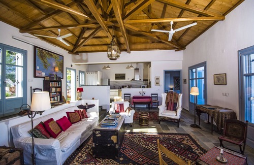 Votsi Villa | Villa Fondana: no neighbours; private access to sea; 180 degree views