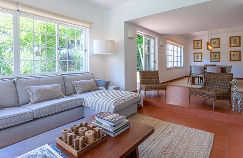 Praia das Macas Villa | Villa for 12 persons with private pool, 600 meters from the beach