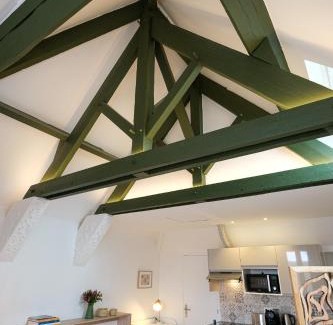 Quincy-Voisins Apartment | Villa Forestière Studio l'Olivier