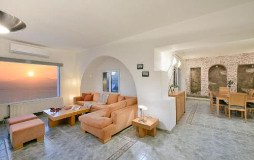 Faros Armenistis Villa | Villa Fos