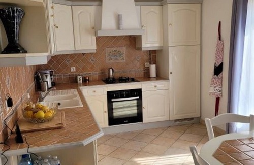 Saint-Georges-de-Didonne Villa | VILLA 3 STARS 10 PEOPLE SWIMMING POOL SHOPS 1.2 km BEACHES