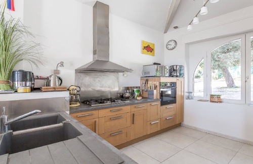 Saint-Georges-de-Didonne House | VILLA full SEA VIEW in a green setting.promos may and june 20%.