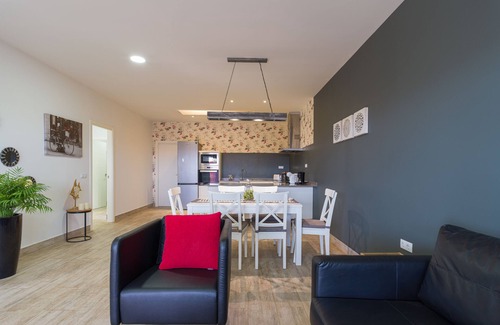 Triquivijate House | Villa Fragata independent and private