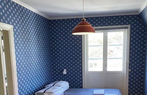 Saltsjo Boo House | Villa from the 1920s with a garden and nearby lake.