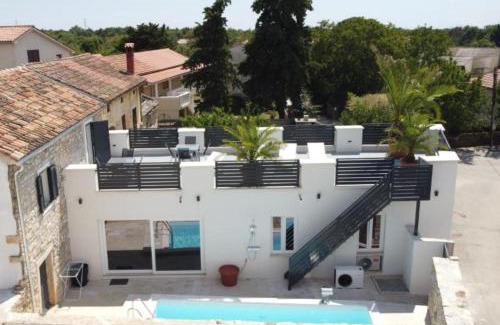 Maruzini House | Villa Galant with Pool & Sauna Maružini