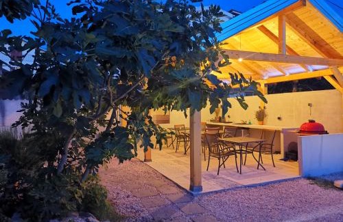 Pirovac Apartment | Villa Gambera