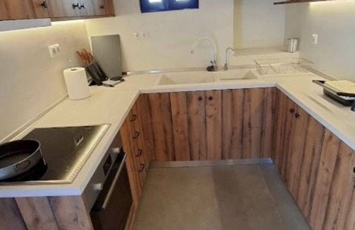 Gennadi House | Villa Gennadi Essence: A 2-bedroom house in Gennadi with Starlink WiFi, AC