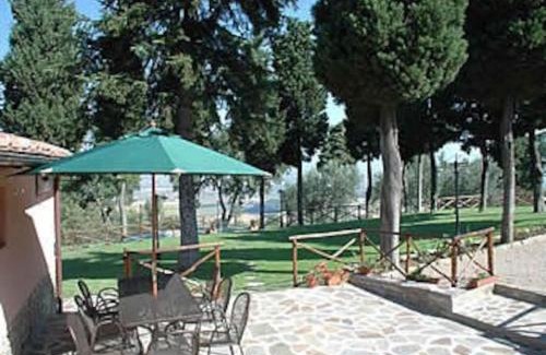 Paciano Villa | Villa Giara - Piscina vista Lago Trasimeno Umbria