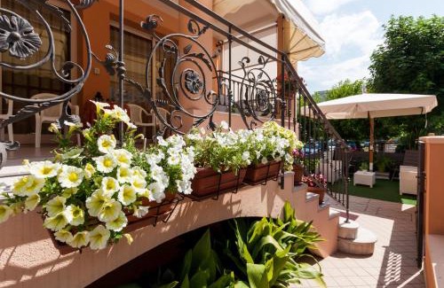 Miramare Hotel | Villa Gioiosa Beach & Water Park B&B