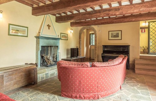 Tuoro sul Trasimeno Villa | Villa Giulia 10, Emma Villas