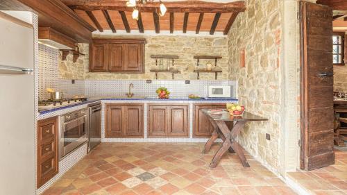 Tuoro sul Trasimeno Villa | Villa Giulia 10, Emma Villas