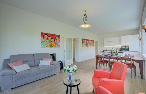 Porto Valtravaglia Apartment | Villa Giulia