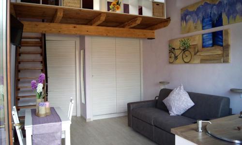Marino House | Villa Giuseppe Bernabei Guest House
