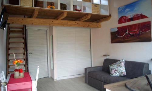 Marino House | Villa Giuseppe Bernabei Guest House