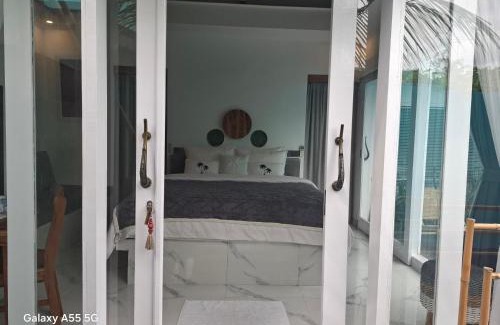 Jungut Batu Villa | Villa Giyor