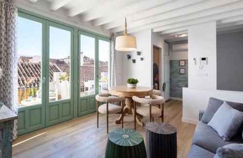 Central District Villa | Villa Glorïa 10PAX Parking free