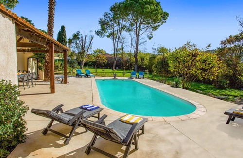 Aumes Villa | Villa Glycines by Villa Plus