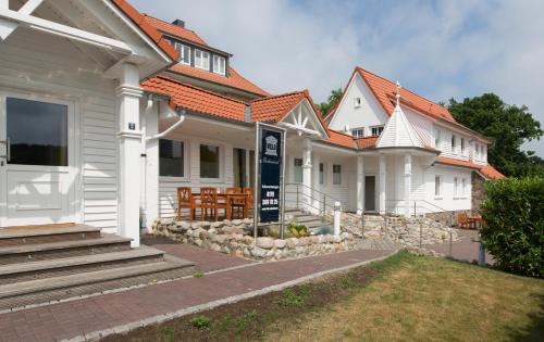 Alt-Travemunde/Ronnau Apartment | Villa Godewind