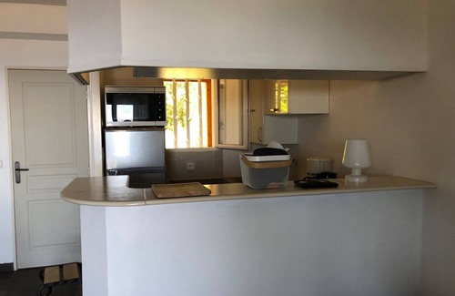 Le Dramont Villa | Villa, golden island view, a stone's throw from the beach. Breathtaking view!