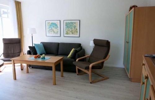 Gohren Apartment | Villa Granitz - Ferienwohnung Rechtern