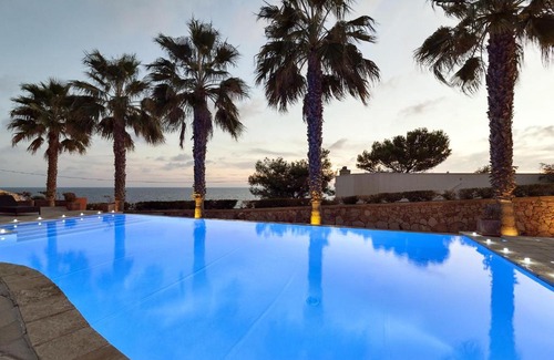 Patu House | Villa Gregory