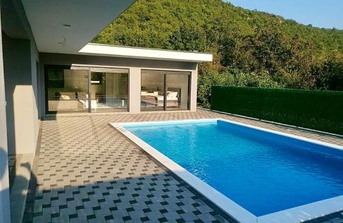 Pocitelj Villa | Villa Grey