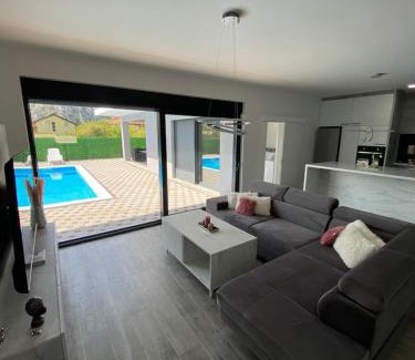 Pocitelj Villa | Villa Grey