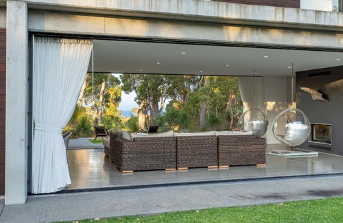 Quindalup House | Villa Gris I Private Properties