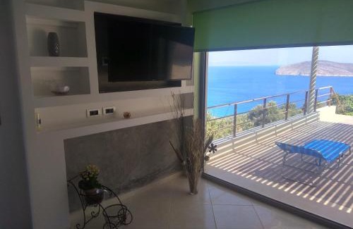 Pefki Villa | Villa Gusta