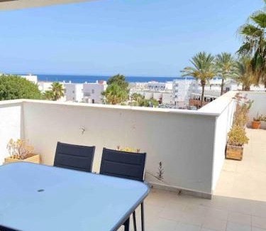 Las Negras Apartment | Villa Hélice - Apartamento con piscina, terraza y pádel en Cabo de Gata