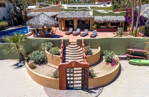 Los Barriles House | Villa Hacienda del MarnnOn the Beach, Infinity Pool & Spa, Priv Pickleball Court