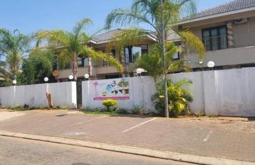 Burgersfort Villa | Villa Hadassa and Spa