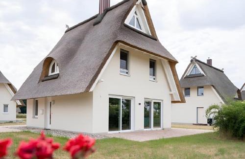 Am Salzhaff House | Villa Haffblick - Ferienhaus mit Kamin, Sauna und Meerblick