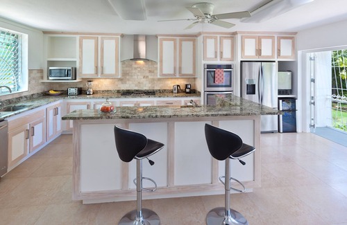 Sandy Lane Villa | Villa Halle Rose by Fantasia Villas