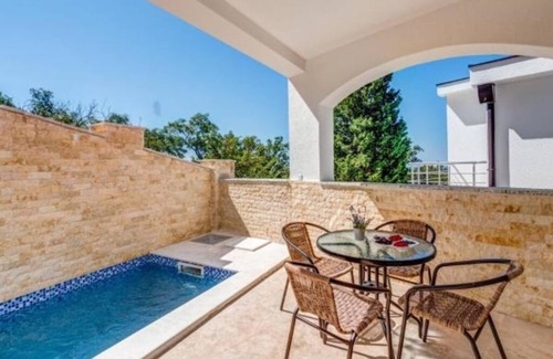 Zgrade Villa | Villa Hanna with Private Pool in Sutomore