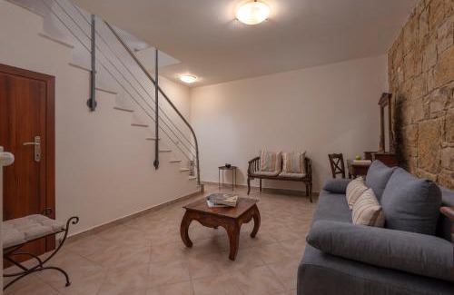 Sane Villa | Villa Haris with shared pool
