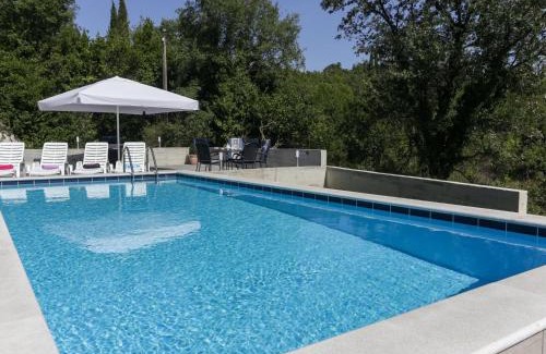 Cilipi Apartment | Villa Harmonia with patio and shared pool