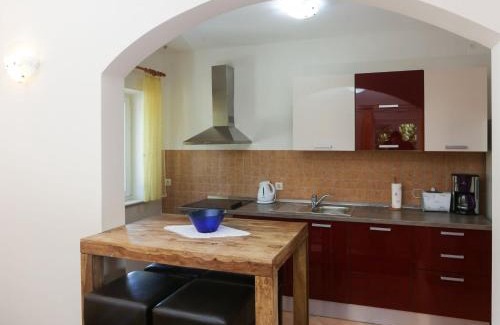 Cilipi Apartment | Villa Harmonia with patio and shared pool