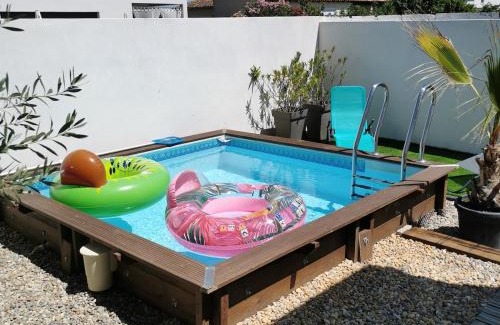 Saint-Just House | Villa Harmony Climatisation Piscine semi enterrée Wifi Camargue