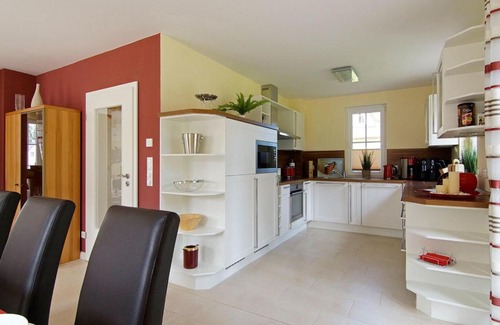 Glowe House | Villa Harmony