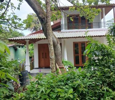 Habaraduwa Villa | Villa Hashyana