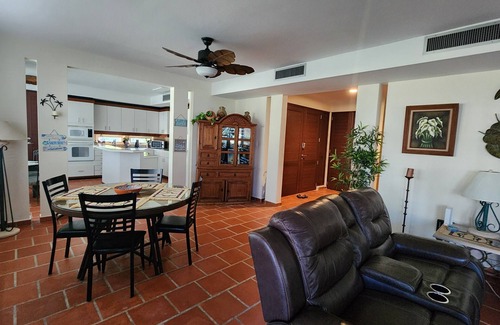 Cerro Gordo Condo | Villa Haven Giovanni