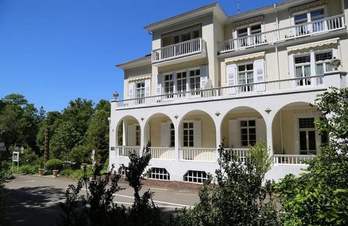 Badenweiler Apartment | Villa Hedwig