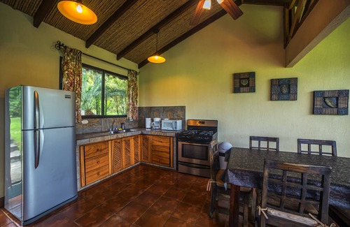 El Tanque Villa | Villa Heliconia, La Finca CR, Horse Ranch outside La Fortuna