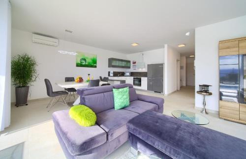 Linardici Apartment | Villa Helines*****