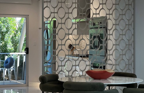 Old Las Palmas Condo | Villa Hermosa located in the midcentury jewel condo complex Villa de Las Palmas