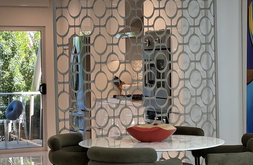 Old Las Palmas Condo | Villa Hermosa located in the midcentury jewel condo complex Villa de Las Palmas