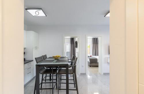 Rogoznica Apartment | Villa Hidden Gem