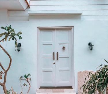 Denpasar Barat Villa | Villa Hikari Bali